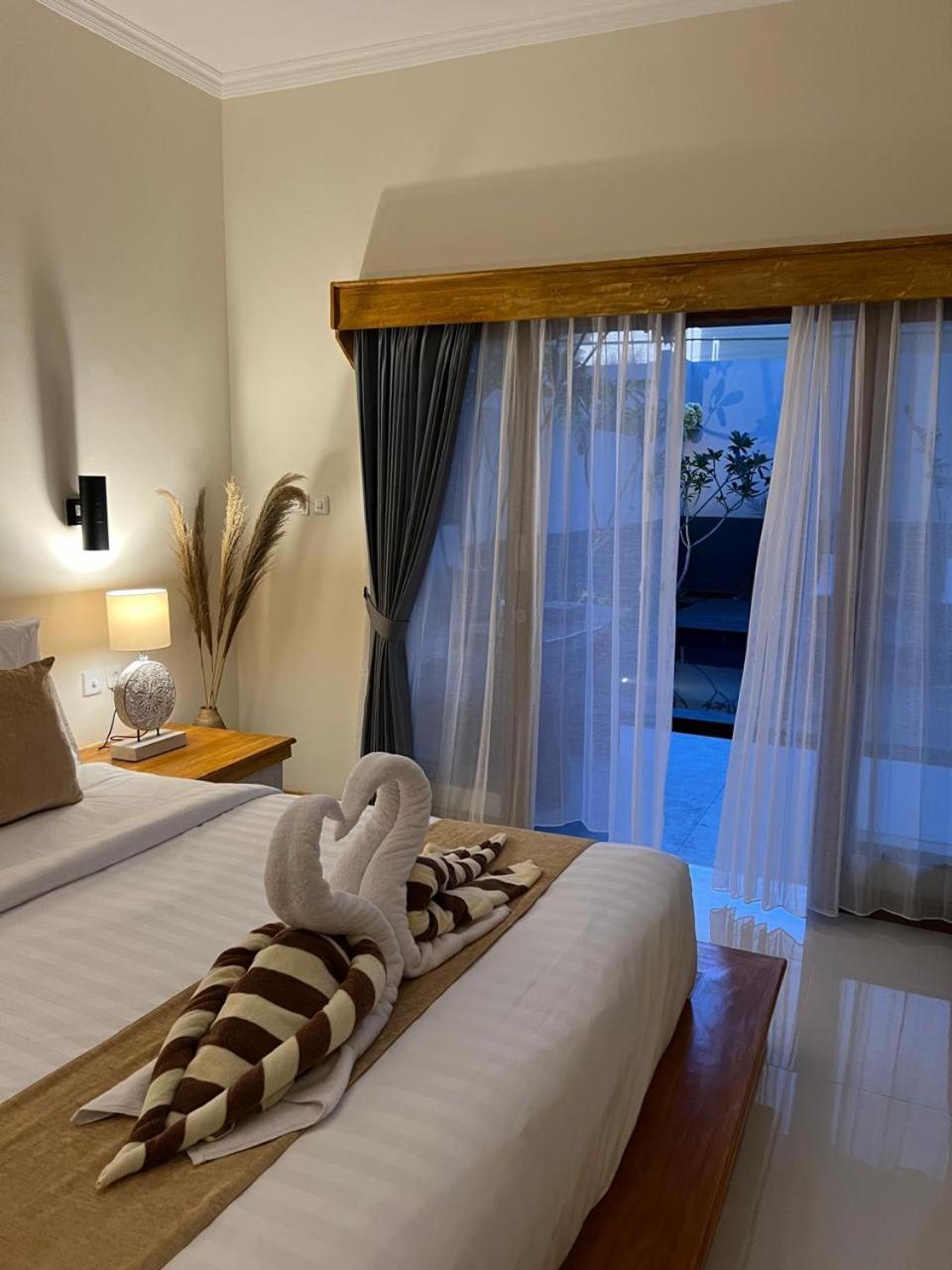 Tanis Village - Luxury Villas Gili Air Exterior foto